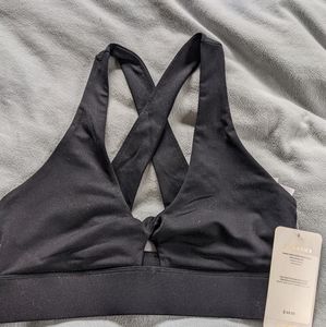 Black Fabletics Sports Bra Medium NWT